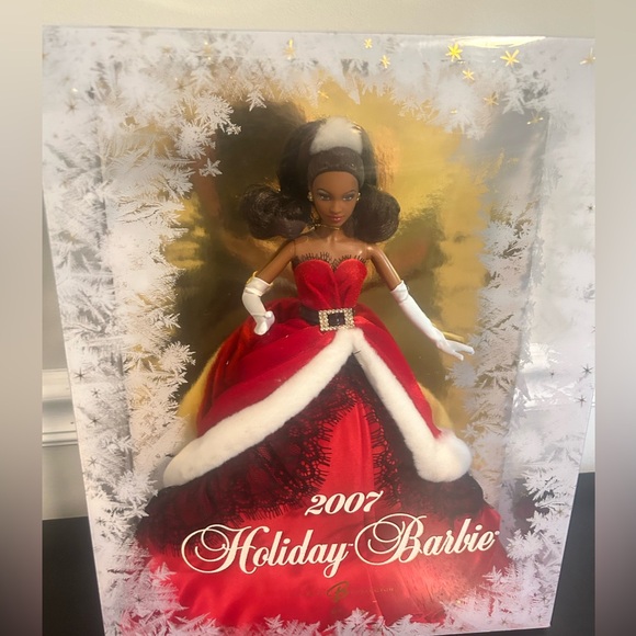 2007 Holiday Barbie African American - Picture 2 of 5